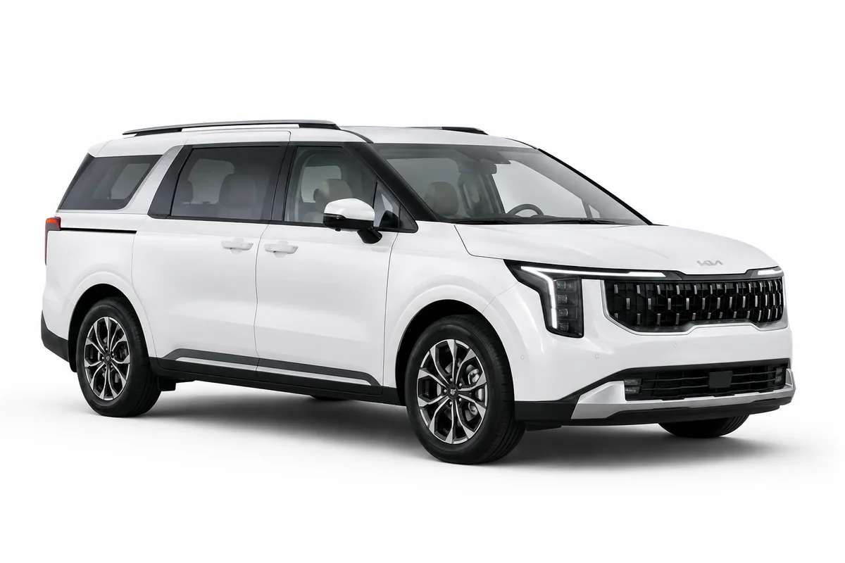 Kia Carnival blanca para alquiler en Guayaquil